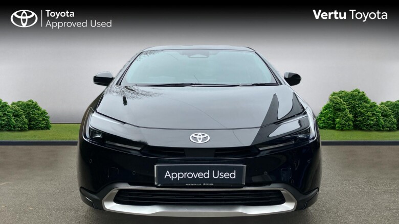 Toyota Prius 2.0 PHEV Design 5dr CVT Hatchback